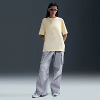 Nike Sportswear Essential женская футболка цвет коричневый