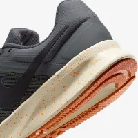Nike Run Swift 3 чоловічі Road Running Кросівки колір сірий