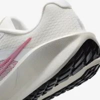 Nike Downshifter 13 жіноча Road Running Кросівки колір сірий