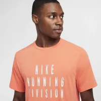 Nike Rise 365 Running Division чоловічі Dri-FIT Short-Sleeve Running Top Pink