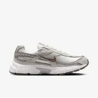 Nike Initiator жіноча Кросівки колір сірий
