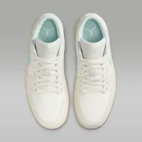 Nike Air Jordan 1 Low жіноча Кросівки колір білий