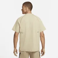 Nike Dri-FIT ADV A.P.S. чоловічі Short-Sleeve Fitness Top колір коричневий