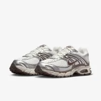 Nike Air Max Moto 2K женская Кроссовки цвет серый