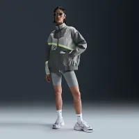 Nike Sportswear женская оверсайз Woven Куртка цвет серый