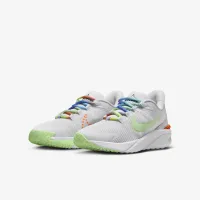 Nike Star Runner 4 Next Nature SE Big детские Road Running Кроссовки цвет белый