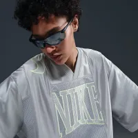 Nike Sportswear Street жіноча оверсайз Short-Sleeve Graphic Jersey колір сірий