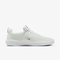 Nike SB Zoom Nyjah 3 Skate Кроссовки цвет зеленый
