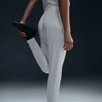 Nike Academy жіноча Dri-FIT Soccer Pants колір сірий