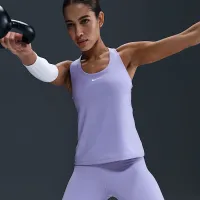 Nike Swoosh женская Medium-Support Padded Sports Bra Tank цвет фиолетовый