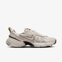 Nike V2K Run жіноча Кросівки колір фіолетовий