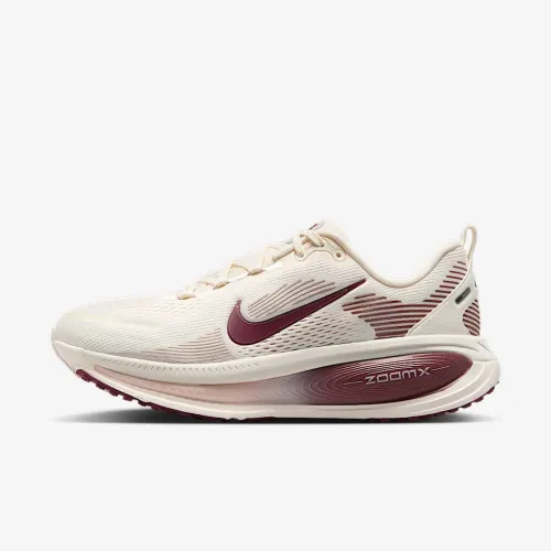 Nike Vomero 18 женская Road Running Кроссовки цвет коричневый
