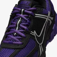 Nike Zoom Vomero 5 женская Кроссовки with Reflective Accents цвет черный