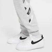 Nike Sportswear 