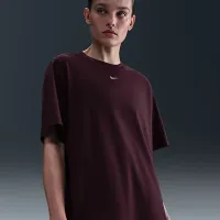Nike Sportswear Essential женская футболка цвет красный