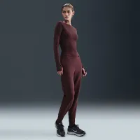 Nike 24.7 ImpossiblySoft жіноча Dri-FIT Mid-Rise Joggers колір червоний
