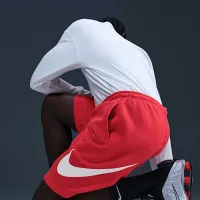 Nike Club чоловічі Fleece шорти колір червоний