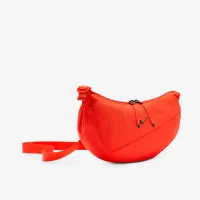 Nike Aura Crescent Crossbody сумка (4L) колір червоний