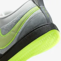 Nike Book 1 