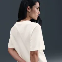 Nike Sportswear N7 Crew-Neck футболка цвет белый