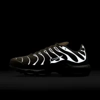 Nike Air Max Plus жіноча Кросівки колір коричневий