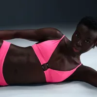 Nike Swim Sneakerkini 2.0 жіноча Bralette Bikini Top Pink