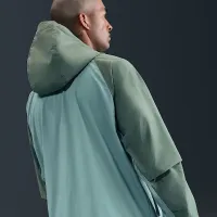 Nike Tech чоловічі Woven Куртка колір зелений