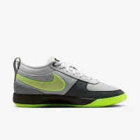 Nike Book 1 