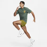 Nike Primary Studio '72 чоловічі Dri-FIT Short-Sleeve Versatile Top колір зелений