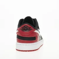 Кросівки Nike Air Jordan 1 Low Flyease DM1206-066 - чорно-червоні