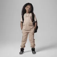 Nike Jordan Post Up Cargo Pants Little Kids Pants колір коричневий