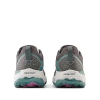 Кроссовки New Balance Fresh Foam Hierro v7 WTHIERR7 - разноцветная