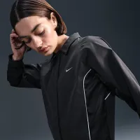 Nike Sportswear жіноча Woven Куртка колір чорний