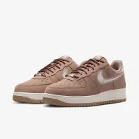 Nike Air Force 1 '07 LV8 чоловічі Кросівки колір коричневий