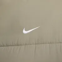 Nike Sportswear Classic Puffer женская Therma-FIT Loose Hooded Куртка цвет зеленый