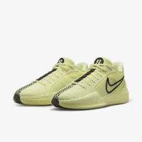 Nike Sabrina 1 