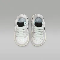 Nike Jordan 1 Retro Low 