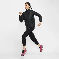Nike Swift жіноча Therma-FIT Running Куртка колір чорний