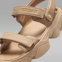 Nike Jordan Deja женская босоножки цвет коричневый
