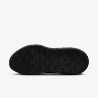 Nike Bella 7 жіноча для тренування Кросівки колір чорний