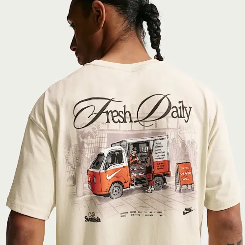 Nike Sportswear футболка цвет коричневый