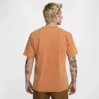 Nike Sportswear Premium Essentials чоловічі футболка колір червоний