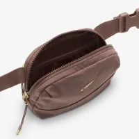 Nike Aura Crossbody сумка (2л) цвет фиолетовый