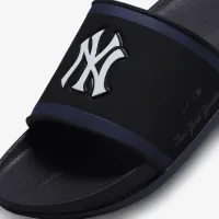 Nike Offcourt (MLB New York Yankees) Slide цвет черный