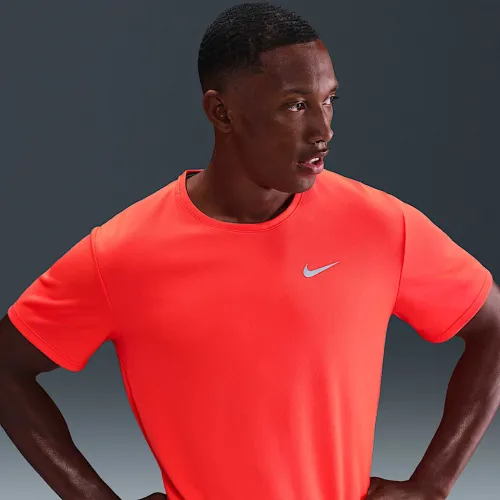Nike Miler чоловічі Dri-FIT UV Short-Sleeve Running Top колір червоний