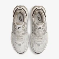 Nike V2K Run женская Кроссовки цвет коричневый