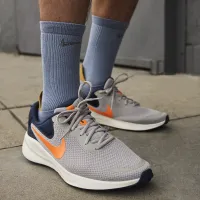 Nike Revolution 7 чоловічі Road Running Кросівки колір сірий