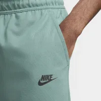 Nike Sportswear Tech мужские Lightweight Knit шорты цвет зеленый