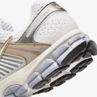 Nike Zoom Vomero 5 мужские Кроссовки цвет серый