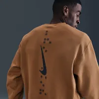Nike Sportswear Club чоловічі Fleece Crew-Neck світшот колір коричневий